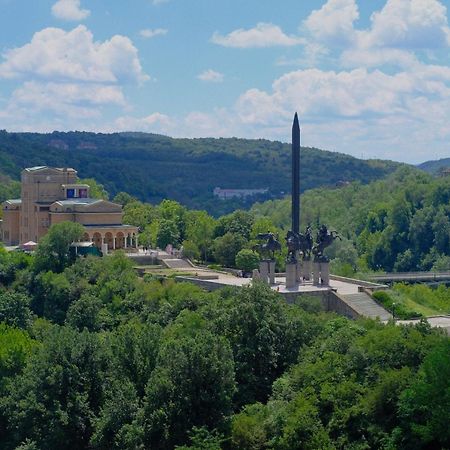 Apartments Panorama Veliko Tarnovo Kültér fotó