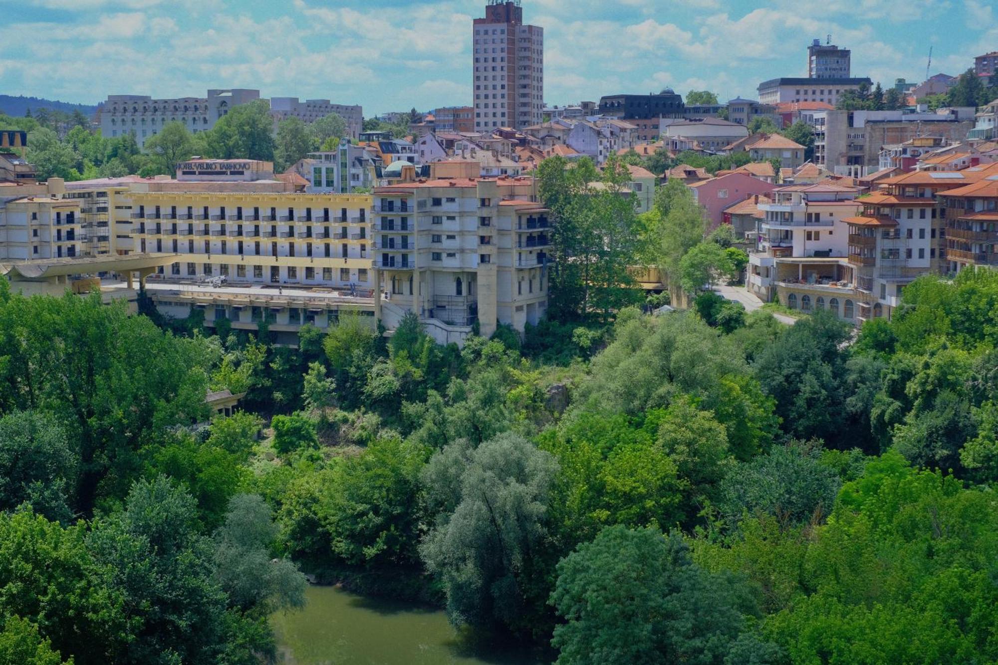 Apartments Panorama Veliko Tarnovo Kültér fotó